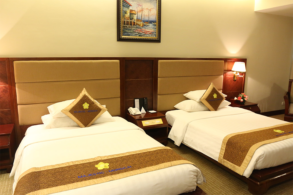 Hình ảnh Khách Sạn Majestic - Móng Cái